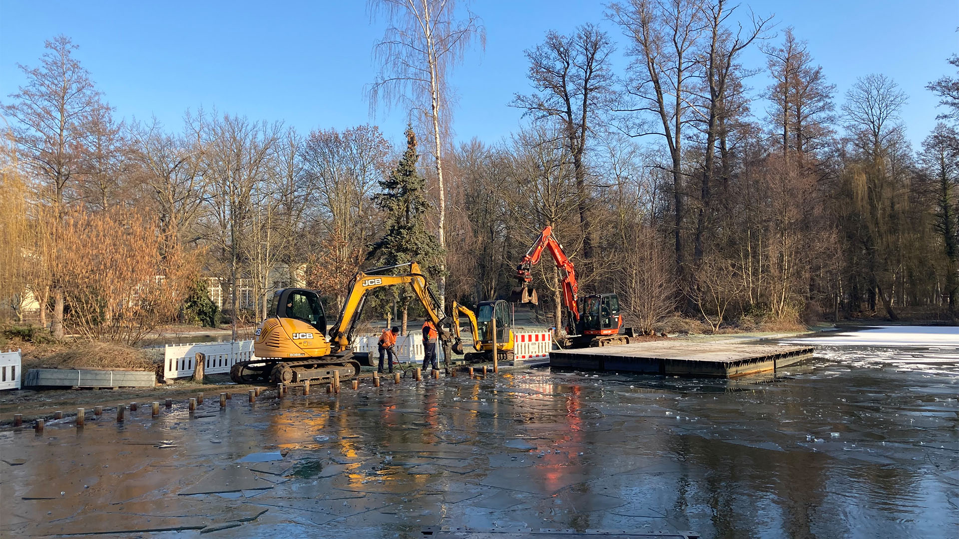 Tief_und_Wasserbau_Boblitz_Deichbau_Header_1.jpg